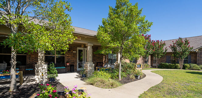 Courtyard in Main Street Nursing Home